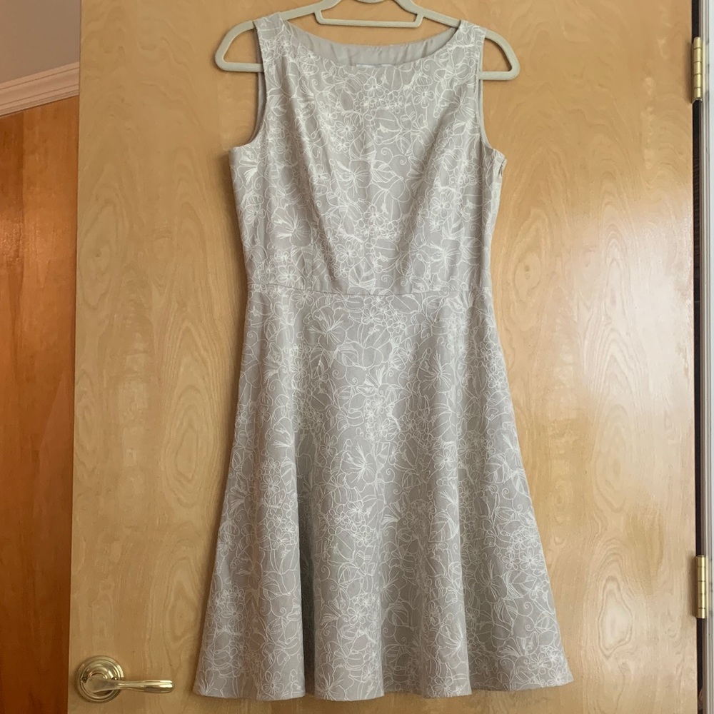 Adrianna PapellSleeveless Beige Floral A-Line Dress sz.8